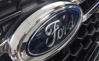 Permintaan Mobil Listrik Menurun, Ford Banting Setir ke Hybrid - JPNN.com