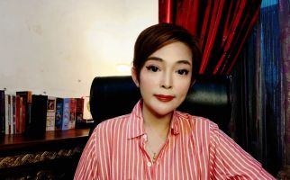 Pakai Metode Bazi, Christina Jengbella Membuka Tabir Presiden Terpilih - JPNN.com