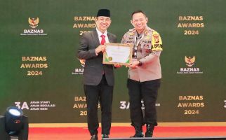 AKBP Asep Sujarwadi Dinobatkan Sebagai Tokoh Publik Pendukung Zakat - JPNN.com