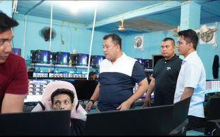 Polda Riau Menggerebek Lokasi Pembuatan ID Judi Online Beromzet Rp 18 Miliar di Dumai - JPNN.com