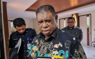 Ali Baham: Pimpinan OPD Jangan Menyalahgunakan Dana Tambahan Penghasilan Pengawai - JPNN.com