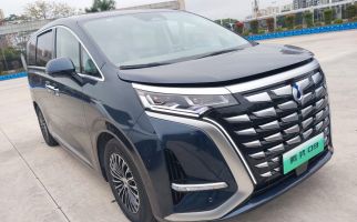 BYD Siap Bawa Mobil Hybrid ke Indonesia, Denza D9 PHEV? - JPNN.com