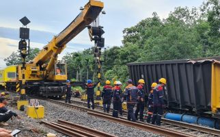 Polisi Selidiki Penyebab Ambruknya Crane Girder Timpa KA Babaranjang di Muara Enim - JPNN.com
