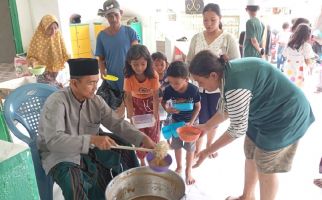 Bubur Suro, Takjil Legendaris yang Hanya Ada Saat Ramadan - JPNN.com