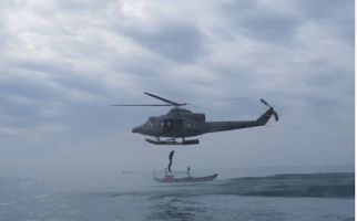 Aksi Helikopter TNI AL Mendukung Siswa Berlatih Intai Tempur Amfibi, Lihat - JPNN.com