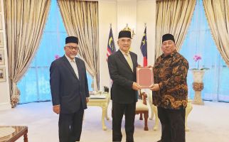 Wali Kota Balikpapan Jadi Ketua DMDI Kaltim, Tun Seri HM Ali Rustam Berpesan Begini - JPNN.com