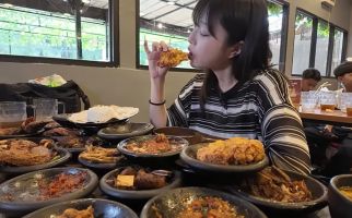 Jadi Pilihan Food Vlogger Korea Mukbang, Langkah Awal Sambal Bakar Indonesia Go Internasional - JPNN.com