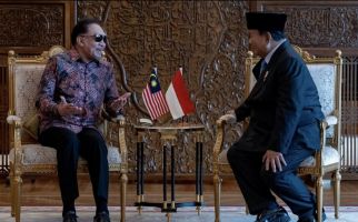 Bertemu di Malaysia, Prabowo-Anwar Ibrahim Saling Bahas Perjalanan Karier Politik - JPNN.com