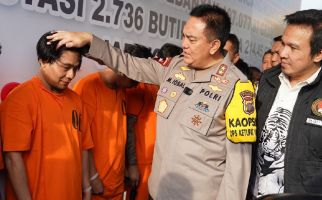 Gembong Narkoba di Pekanbaru Ditangkap Polda Riau, Tuh Tampangnya - JPNN.com