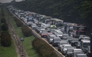 Arus Mudik Lebaran, Polri Berlakukan Contraflow di Tol Cipali Arah Timur - JPNN.com