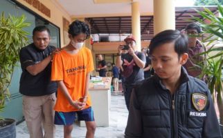 Enggak Boleh Utang Rokok, Pria di Jakbar Bakar Warung - JPNN.com
