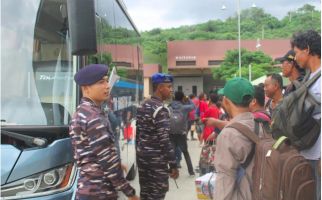TNI AL Tingkatkan Pengamanan Arus Mudik Lebaran di Labuan Bajo - JPNN.com