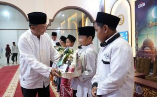 Rangkaian Safari Ramadan 1445 H: SIG Salurkan Bantuan & Santunan di 7 Provinsi - JPNN.com