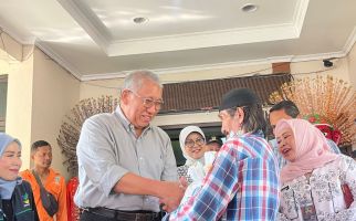 Perum Bulog Mulai Salurkan Bantuan Beras Tahap 2 kepada 269 Ribu Warga Jakarta - JPNN.com