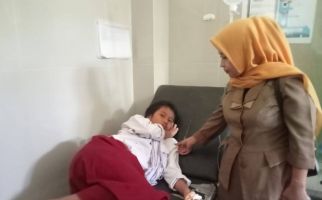 Keracunan Makanan, Belasan Siswa SD di Lombok Tengah Harus Dirawat - JPNN.com
