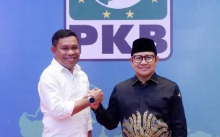 Serius Maju Pilkada Seram Bagian Timur, Tokoh Muda Ini Hadiri Acara Taaruf Bacakada PKB - JPNN.com