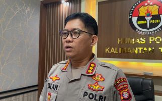 Polisi Tembak Pencuri TBS, Pelaku Tewas, Kombes Erlan Munaji Beber Kronologi - JPNN.com