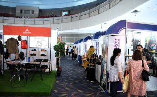 Kemenkop UKM Kolaborasi Bareng LKPP dan Hippindo Gelar Pameran Inabuyer B2B2G 2024 - JPNN.com