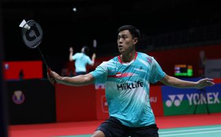 Tembus Babak Utama Malaysia Masters 2024, Shesar Hiren Rhustavito Ditunggu Lawan Tangguh - JPNN.com