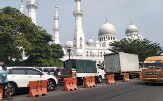 Kunjungan ke Masjid Sheikh Zayed Solo Meningkat, Kegiatan Full - JPNN.com