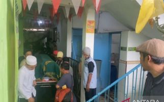 Polisi Sudah Kantongi Identitas Pelaku Penusuk Imam Musala di Kebon Jeruk - JPNN.com