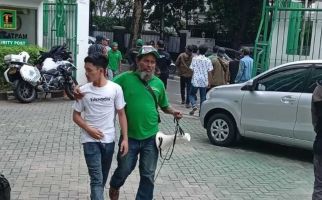 Aksi di Depan Kantor PPP, Sejumlah Pedemo Diduga Diamankan Preman - JPNN.com