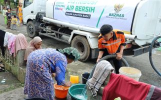 Tim BTB Lakukan Aksi Resik dan Distribusi Air Bersih di Sumbar - JPNN.com