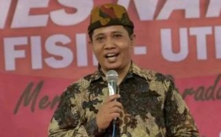 Pakar Politik Soroti Putusan MA Soal Batas Usia Calon Kepala Daerah - JPNN.com