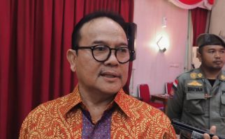 Rusli Zainal Ogah Dukung Syamsuar: Nomornya Saja Saya Tak Punya - JPNN.com