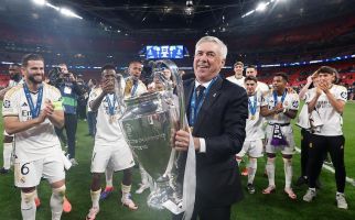 Gaya Ancelotti Seusai Mengantar Real Madrid Raih Juara Liga Champions - JPNN.com