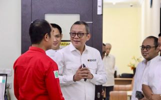 Ketua BNSP Tinjau Sertifikasi Jarak Jauh dan Nirkertas LSP Gataki - JPNN.com