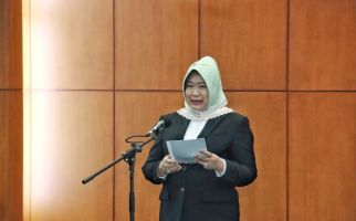 Plt Sekjen MPR Siti Fauziah Lantik 4 Kepala Biro dan 14 PPPK, Simak Pesannya - JPNN.com