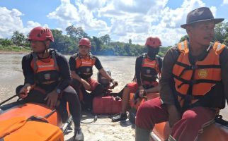 Perahu Getek Dihantam Ombak di Sungai Ogan, 1 Warga OI Hilang - JPNN.com