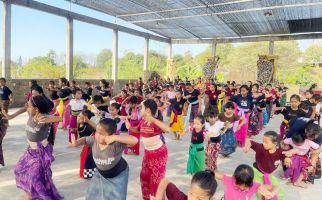 Sanggar Seni Manik Uttara Beri Dukungan Anak Difabel Berkembang - JPNN.com