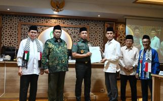 Panglima TNI Terima Hasil Ijtima Ulama Komisi Fatwa, Termasuk Soal Palestina & Salam Lintas Agama - JPNN.com