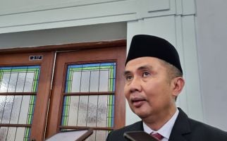 Hattrick Bupati Bandung Barat Terjerat Kasus Korupsi, Bey Machmudin Ingatkan Hal Ini - JPNN.com