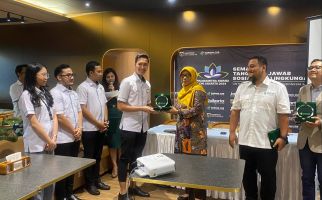 Forum CSR DKI Jakarta Melaksanakan Talkshow Padmamitra Award - JPNN.com