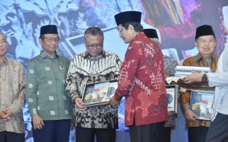 Sejumlah Tokoh Nasional Hadir di Milad & Peluncuran Buku Terbaik Nasaruddin Umar - JPNN.com