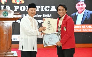 Hidayat Nur Wahid Sebut Generasi Muda Harus Punya Kesadaran Pentingnya Berpolitik - JPNN.com