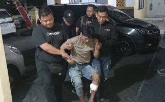 Polisi Tembak 2 Maling Motor di Surabaya - JPNN.com