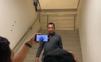 Sempat Mangkir, Eks Pj Wali Kota Pekanbaru Uun Akhirnya Penuhi Panggilan Polda Riau - JPNN.com