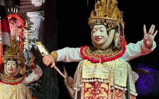 Perpaduan Wisata Alam dan Budaya Nusa Penida Melalui Barong Dance - JPNN.com
