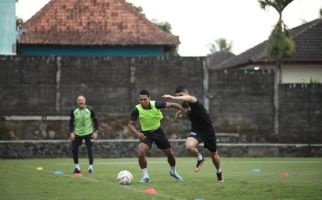 2 Pemain PSS Sleman Cedera, Dokter Tim Ungkap Kondisinya - JPNN.com