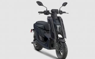 Motor Listrik Yamaha EMF Hadir Untuk Mobilisasi Perkotaan - JPNN.com