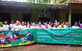 Ribuan Relawan Tataning Bumi Mendukung Irjen Ahmad Luthfi dan Gus Nurudin Amin - JPNN.com