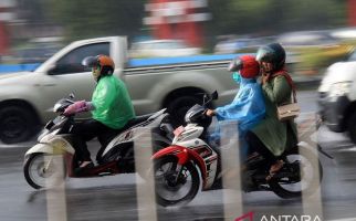 Peringatan BMKG, Waspada Potensi Hujan Lebat di 21 Provinsi - JPNN.com