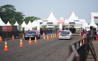 Peserta Pertamax Turbo Drag Fest 2024 Rasakan Akselerasi Mantap - JPNN.com