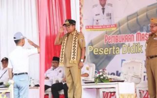 Pj Gubernur Lampung Samsudin Perintahkan Hindari Tiga Dosa Besar dalam Dunia Pendidikan - JPNN.com