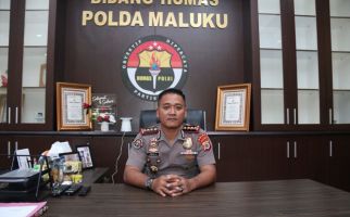 Detik-Detik Oknum Polisi Bripda JM Aniaya 3 Warga saat Minum Miras, Ini Pemicunya - JPNN.com