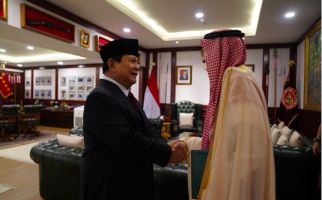 Menhan Prabowo dan Dubes Arab Saudi Membahas Penguatan Kolaborasi Pertahanan - JPNN.com